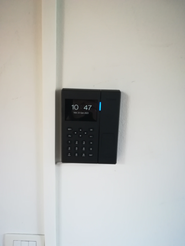 Time and Attendance System, , C2CPro Rfid Wifi PoE Linux